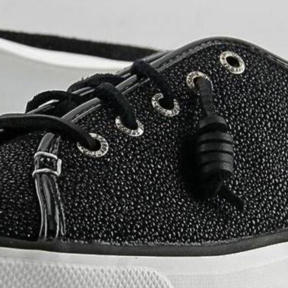 Sperry
Top-Sider Women's 8 Seacoast Black Caviar